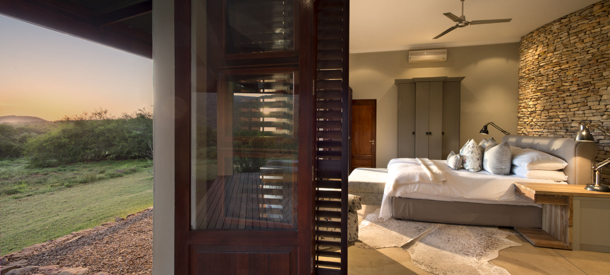 Kwandwe Private Game Reserve - Great Fish River Lodge Grahamstown Eksteriør billede
